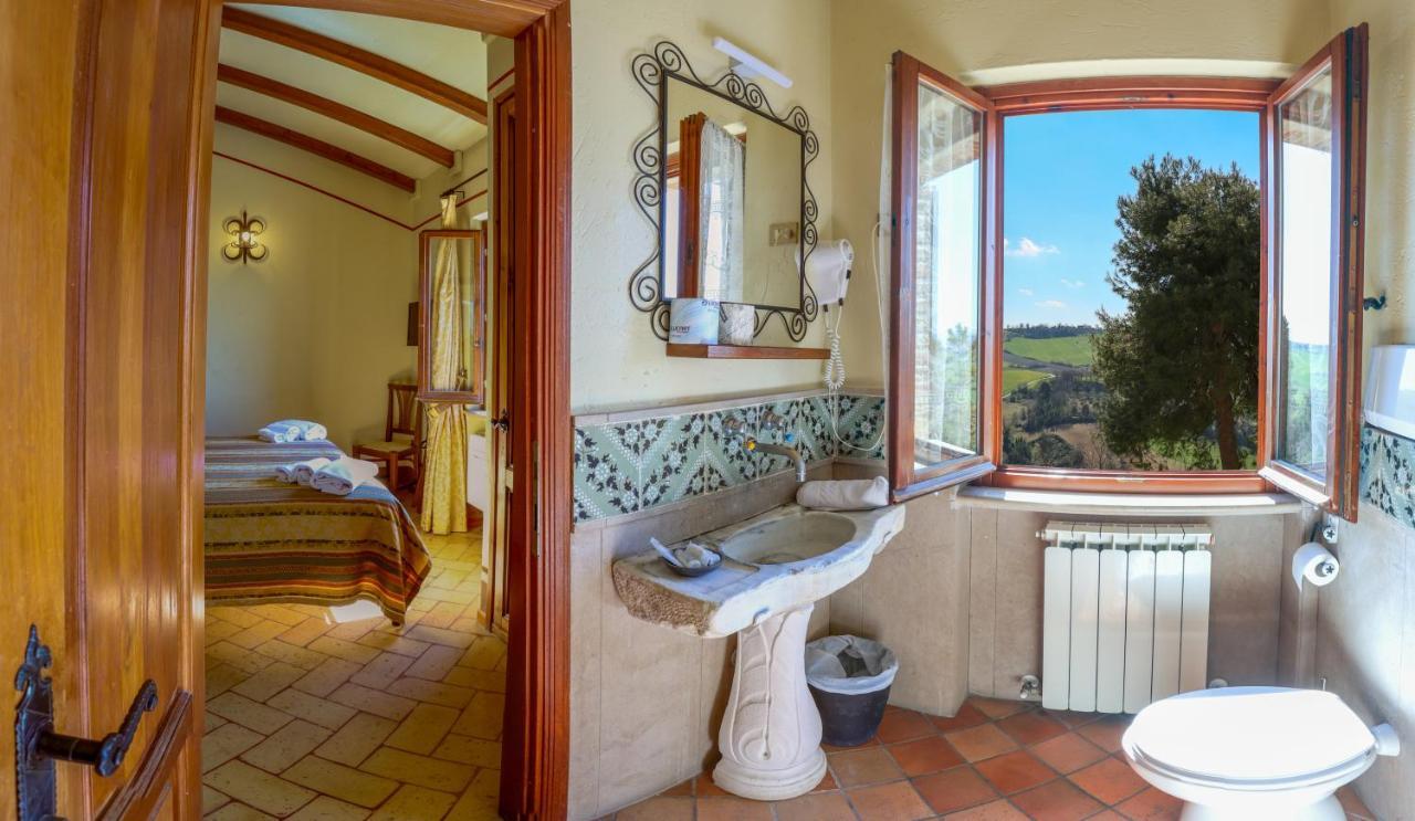 Hotel Diffuso Borgo Montemaggiore 5*
